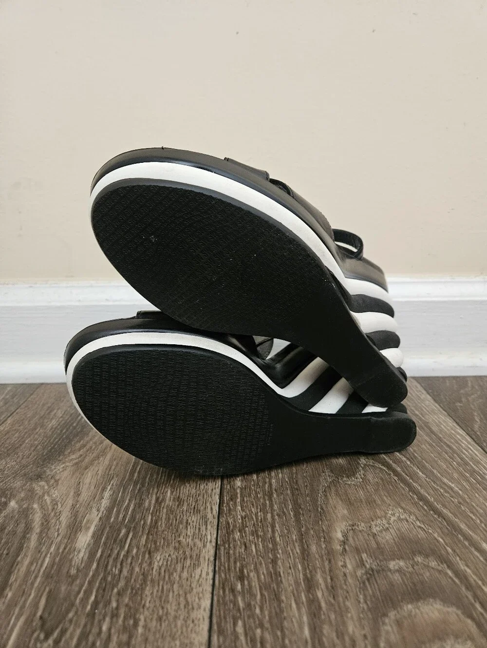 Stuart Weitzman Black And White Wedge Ankle-Strap Sandals, Size 8.5